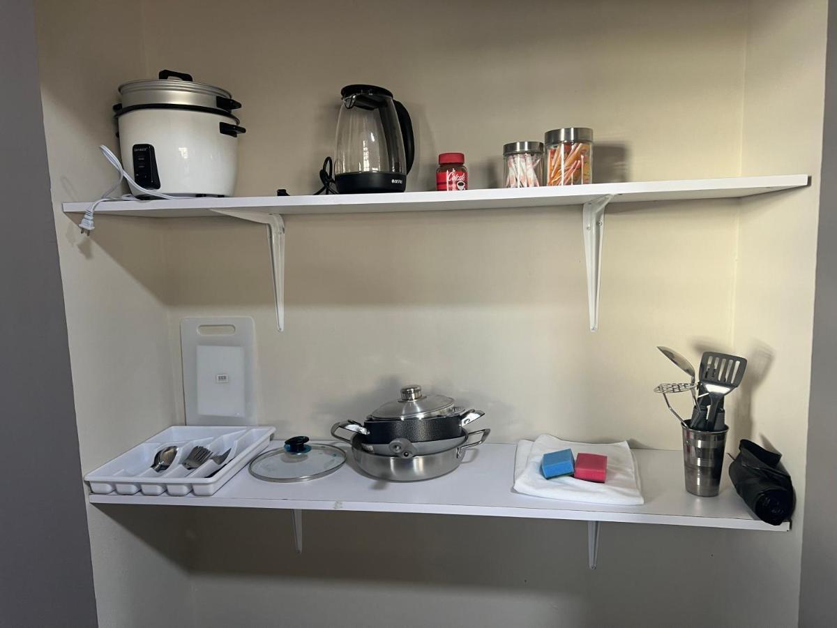 Cataleya Apartments Near Airport 빌렘스타트 외부 사진